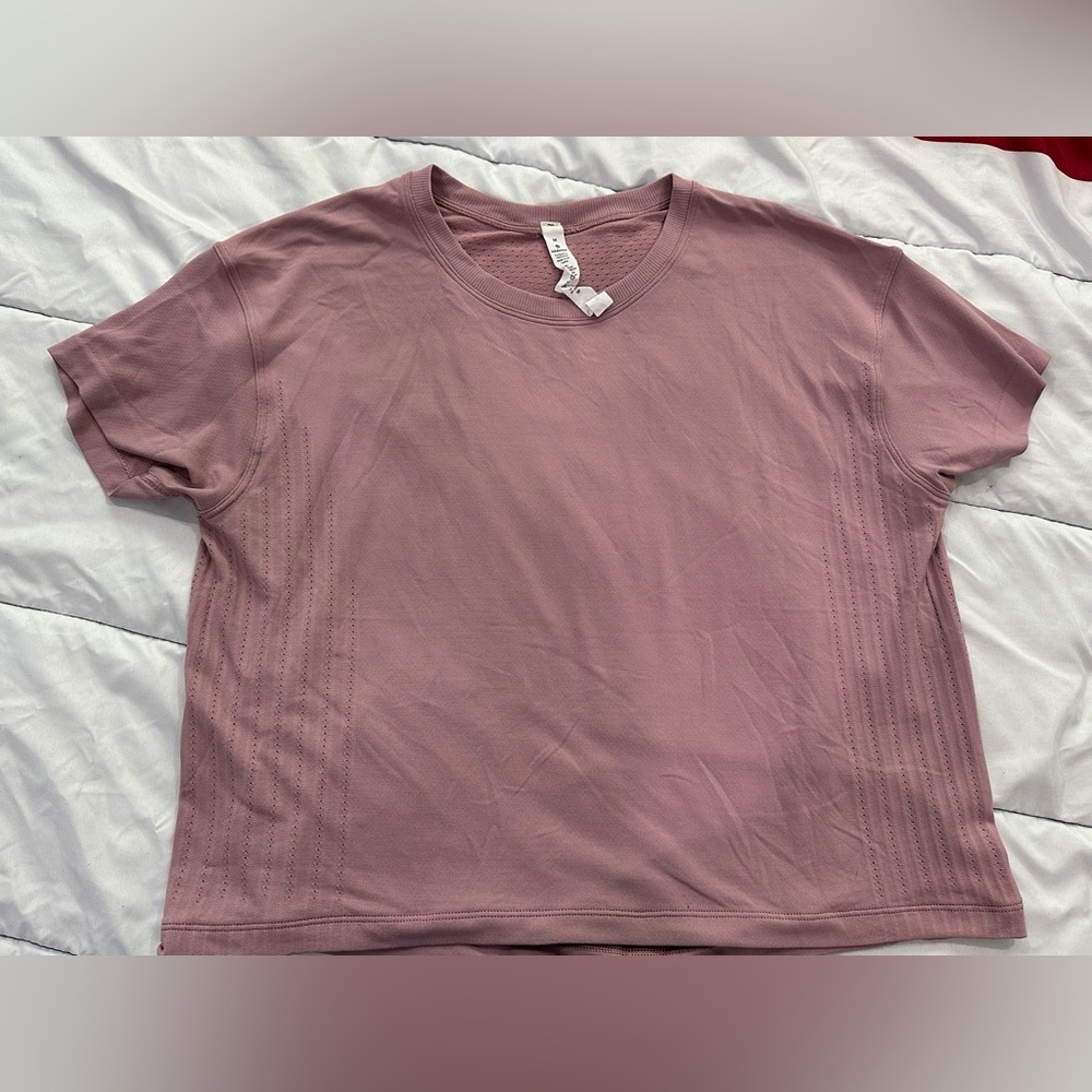 Lululemon Train to Be Short Sleeve Boxy Tee